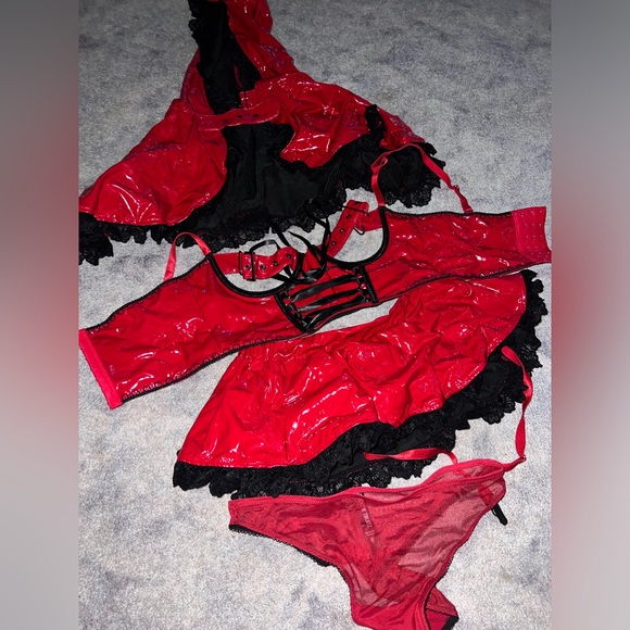 Dolls Kill Trickz and Treatz Halloween Costume Little Red Riding Hood Sexy S - Picture 5 of 7